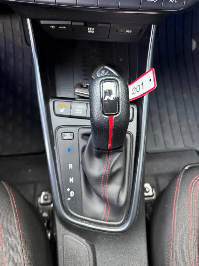 1.0 Benz + Elek | N-Line | Aut | Camera | Xenon