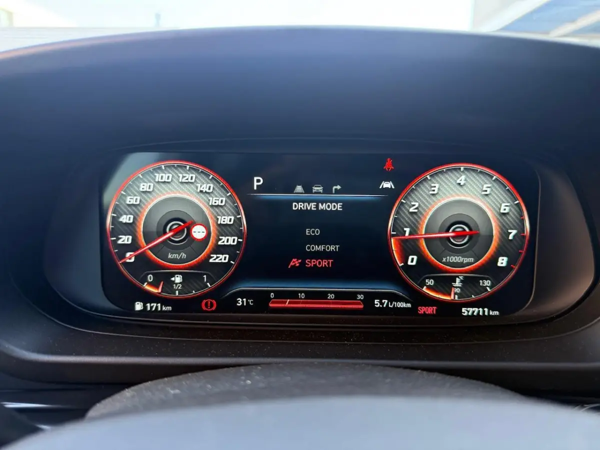 1.0 Benz + Elek | N-Line | Aut | Camera | Xenon