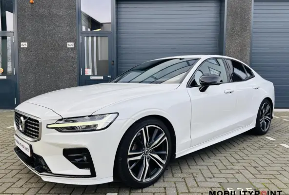 2.0 T4 R-Design | Polestar Engineered | Pano | HUD