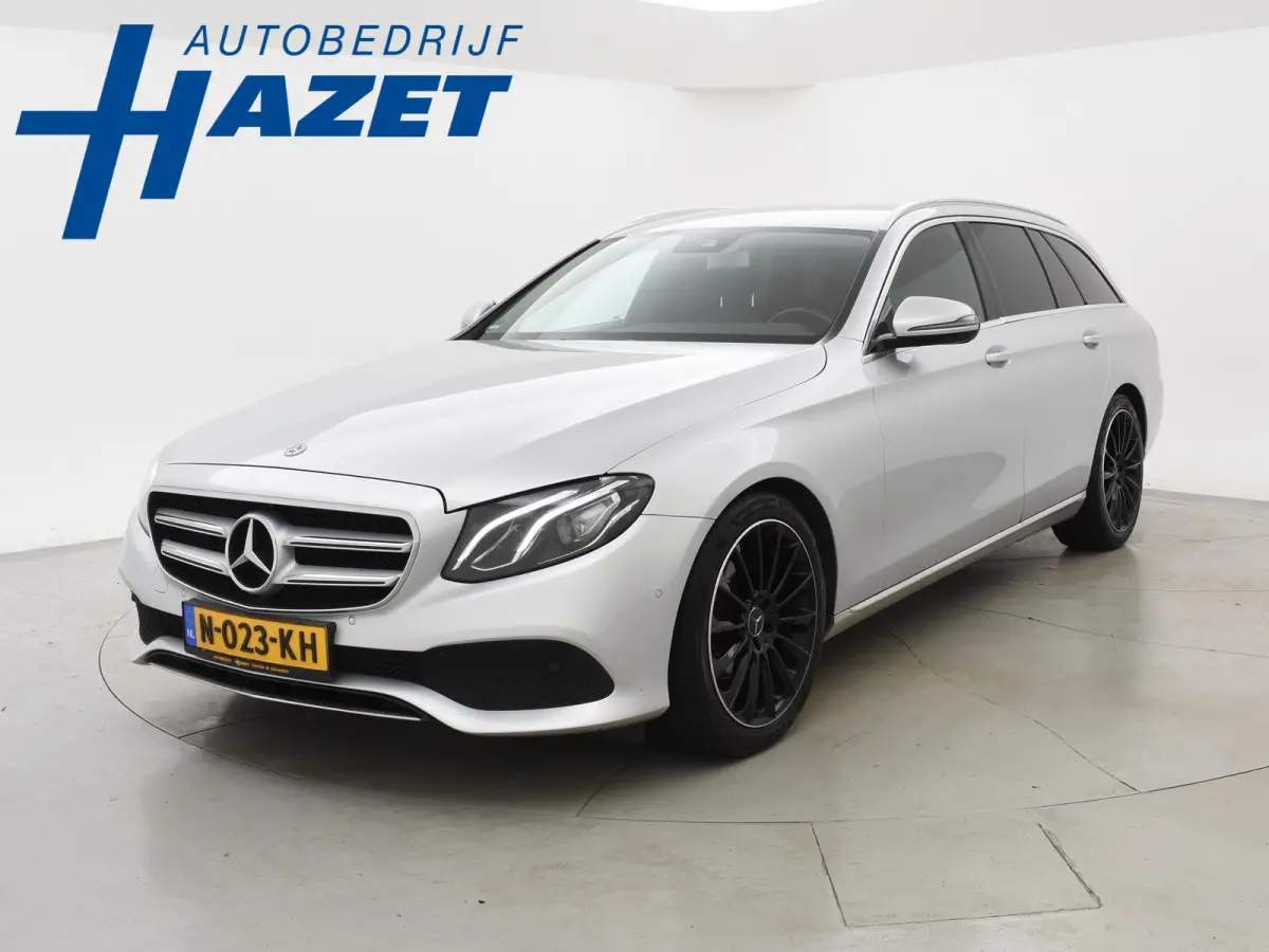 220d 194 PK AUT9 AVANTGARDE + TREKHAAK Mercedes-Benz E-klasse Estate 220d 194 PK AUT9 + TRKEHAAK / SFEERVERLICHTING / SFEERVERLICHTING / APPLE CARPLAY / LED