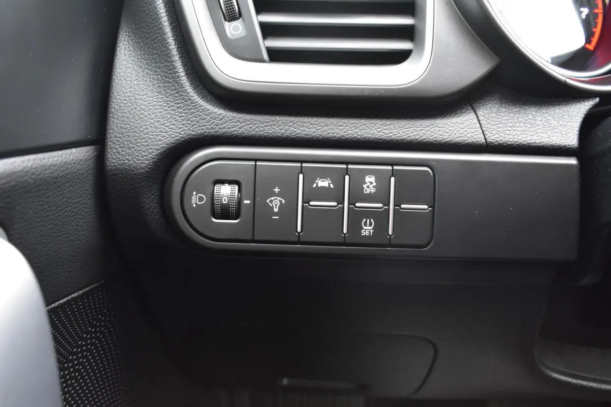 1.0 T-GDi DynamicLine|Automaat|Cruise|Navi|Camera|Apple carplay/Android auto|