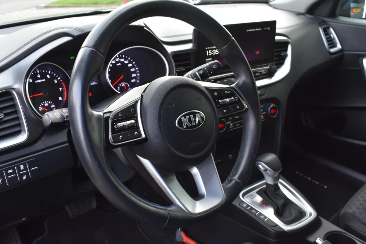 1.0 T-GDi DynamicLine|Automaat|Cruise|Navi|Camera|Apple carplay/Android auto|