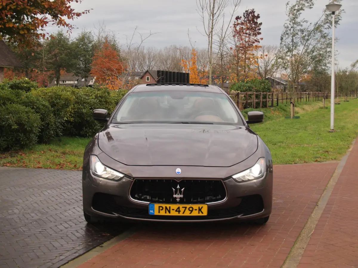 3.0 | Panoramadak | Camera | Dealer onderhouden | Nieuwe distributie ketting |