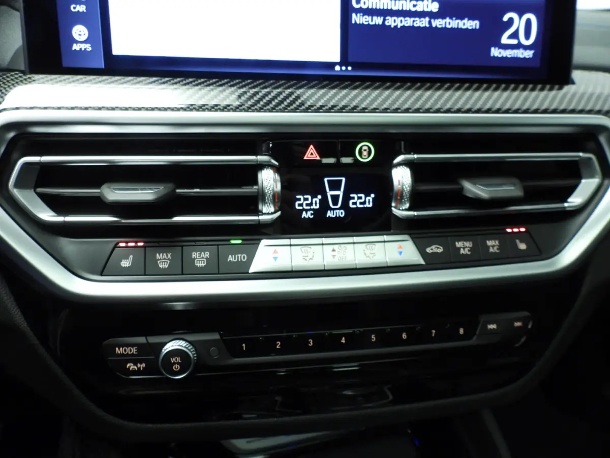 M40i | M-Sportpakket | Laserlicht | Leder | HUD | Active cruise | Trekhaak | Panoramadak | DAB | Harman-kardon sound | Alu 21 inch