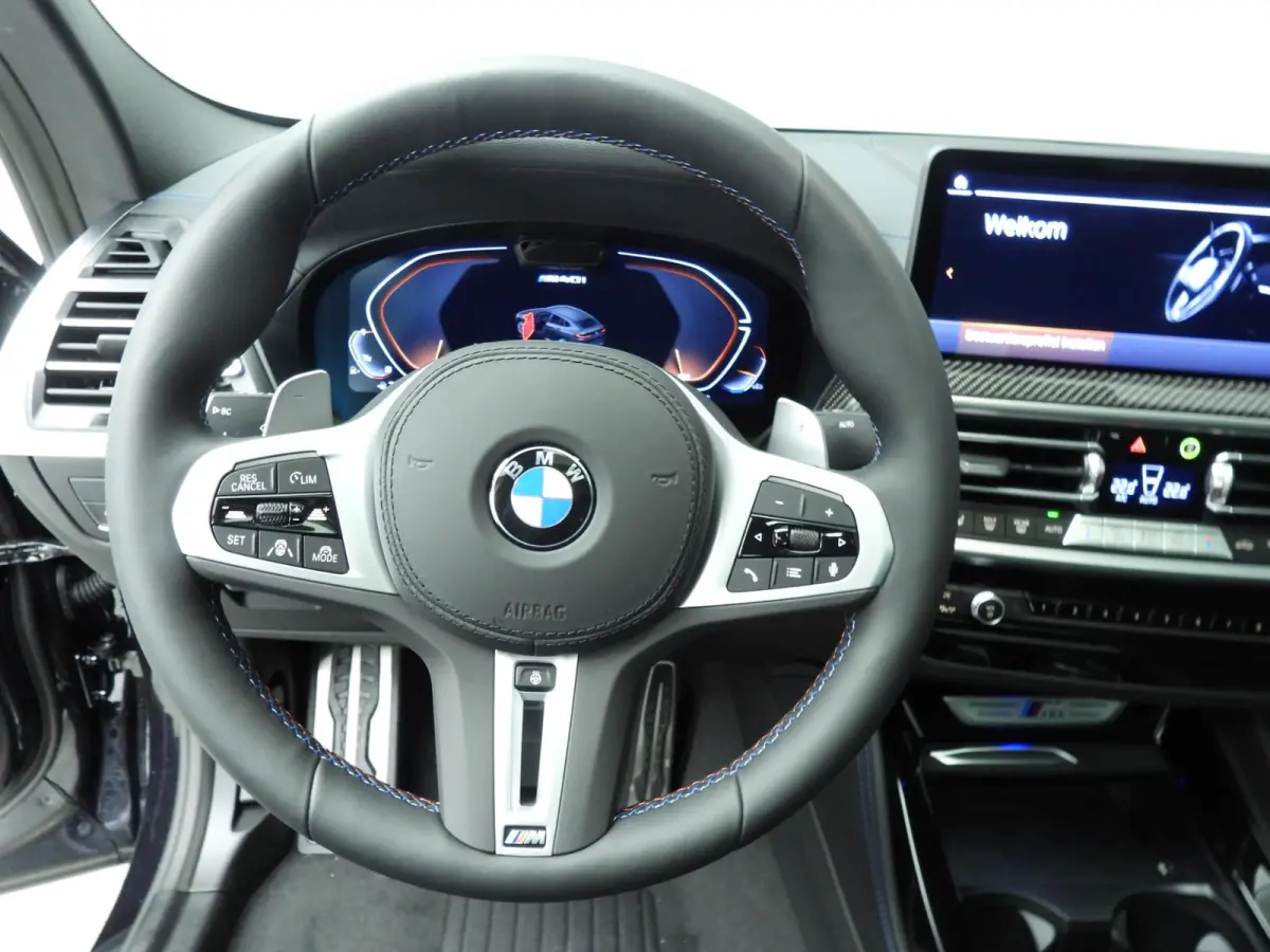 M40i | M-Sportpakket | Laserlicht | Leder | HUD | Active cruise | Trekhaak | Panoramadak | DAB | Harman-kardon sound | Alu 21 inch