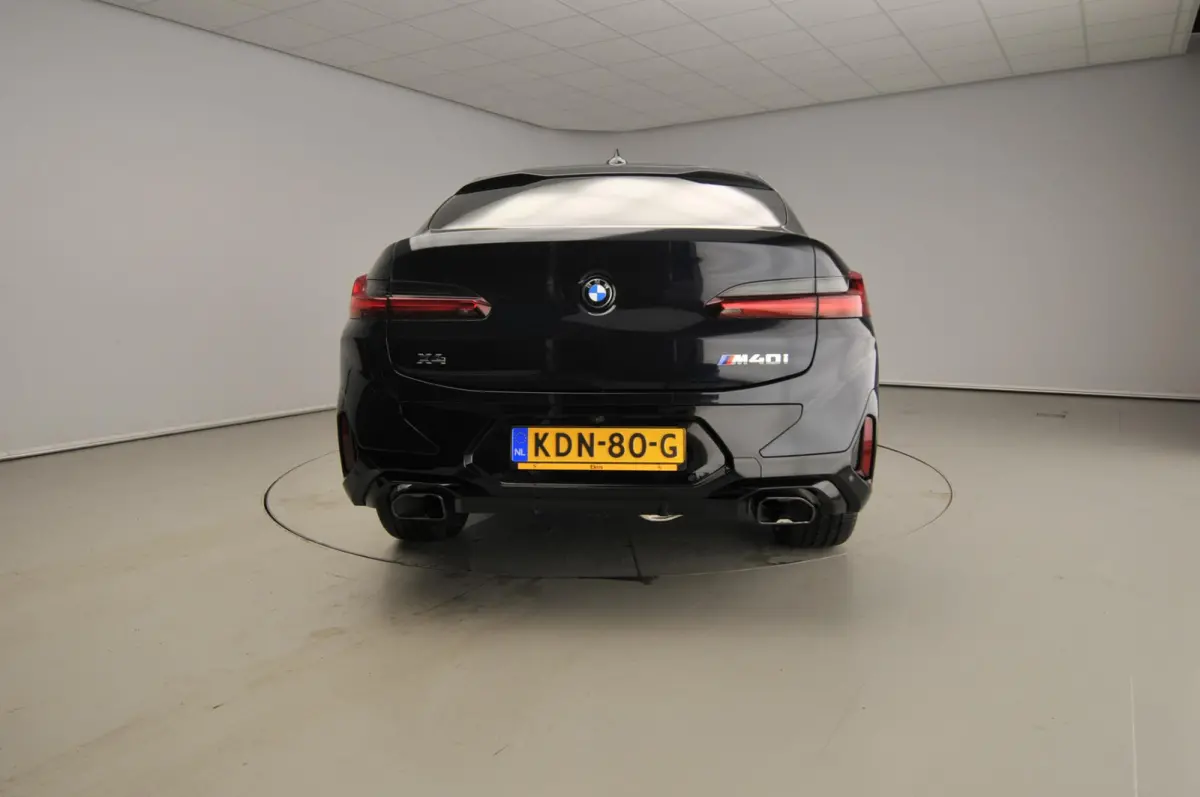 M40i | M-Sportpakket | Laserlicht | Leder | HUD | Active cruise | Trekhaak | Panoramadak | DAB | Harman-kardon sound | Alu 21 inch