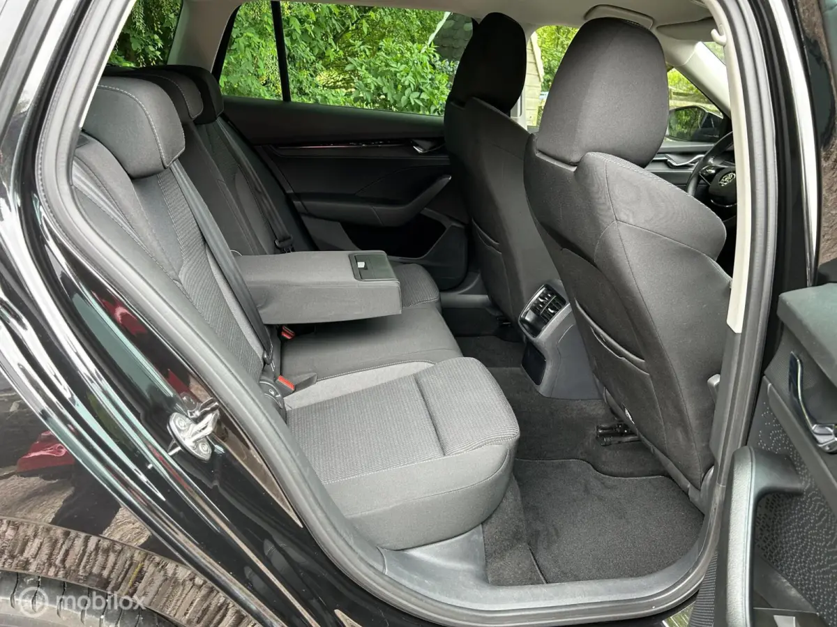 1.0 e-TSI Business Edition Plus 1 eig.