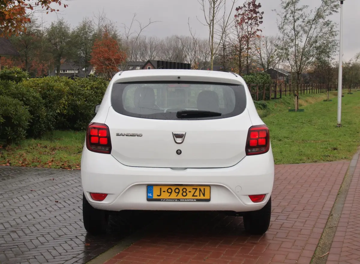 0.9 TCe Easy-R Comfort | Cruise Control | Automaat | DAB | Airco |