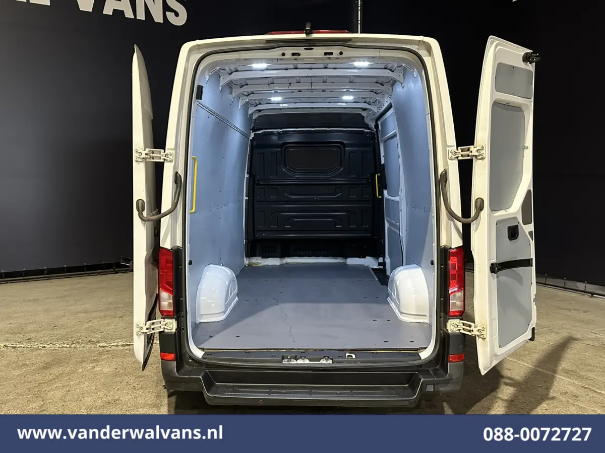 2.0 TDI 141pk L3H3 L2H2 Euro6 Airco | Apple Carplay | Android Auto | Camera | Stoelverwarming Parkeersensoren