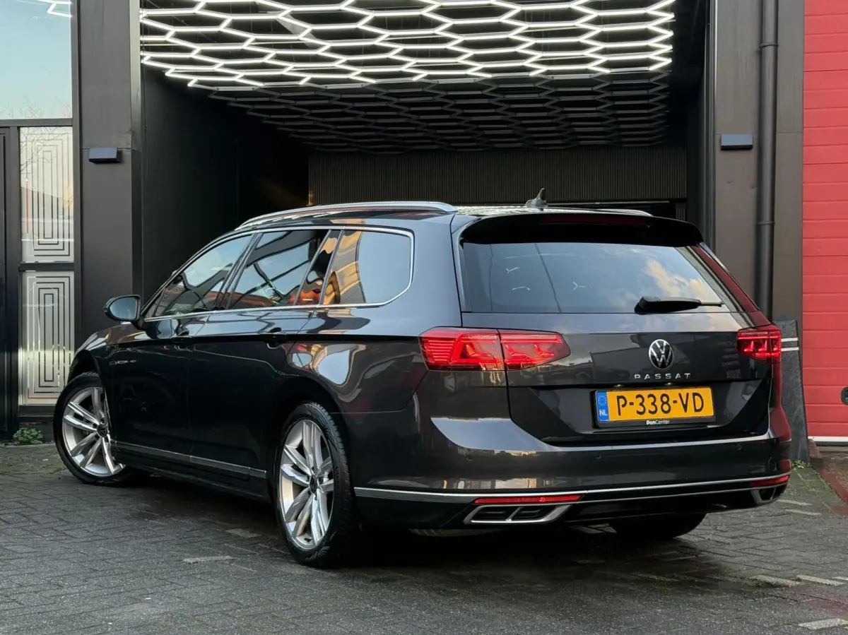 1.5 TSI R-Line Business/ Pano/360