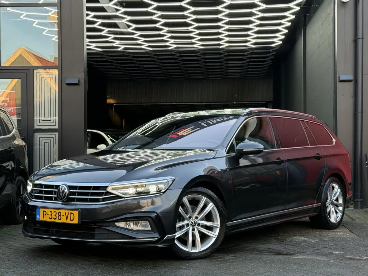1.5 TSI R-Line Business/ Pano/360