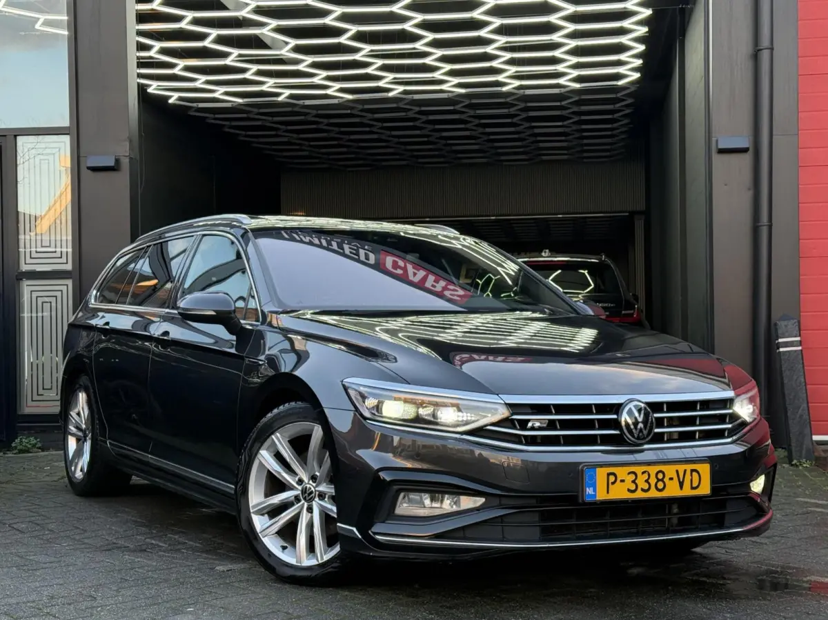 1.5 TSI R-Line Business/ Pano/360