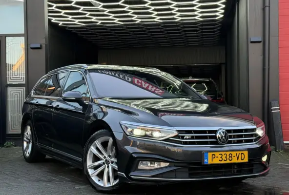 1.5 TSI R-Line Business/ Pano/360