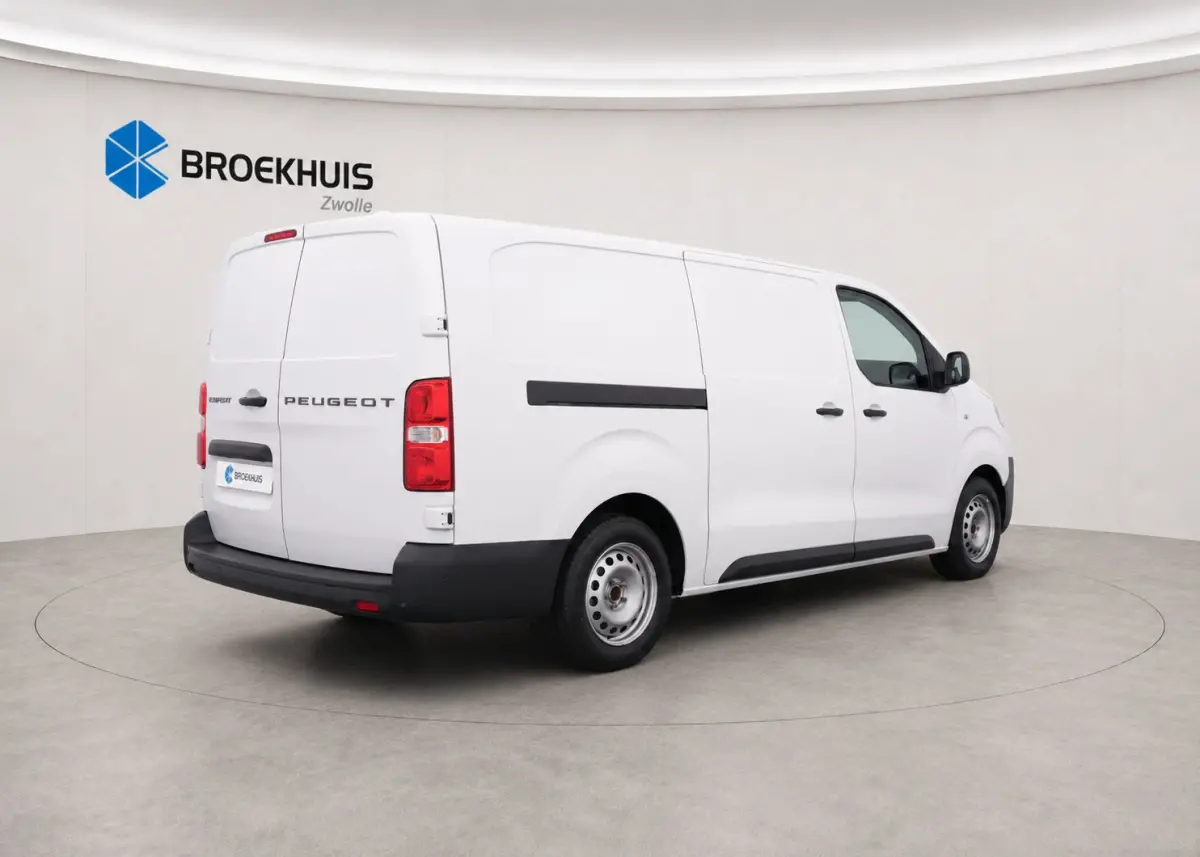 L3 75kWh | 16" stalen velgen | ECall: Peugeot Connect SOS & Assistance | Elektrisch bedienbare en verwarmbare buitenspiegels