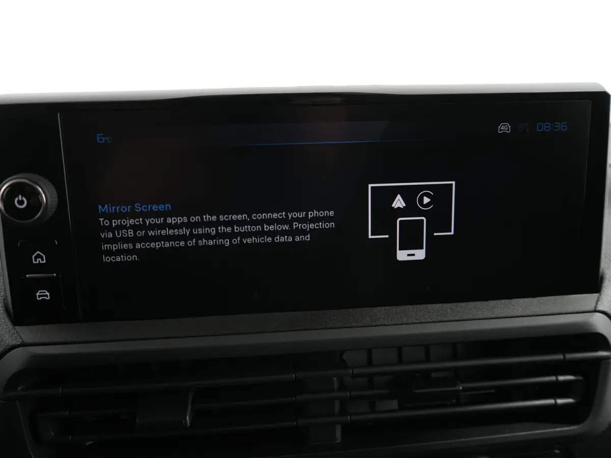 L3 75kWh | 16" stalen velgen | ECall: Peugeot Connect SOS & Assistance | Elektrisch bedienbare en verwarmbare buitenspiegels