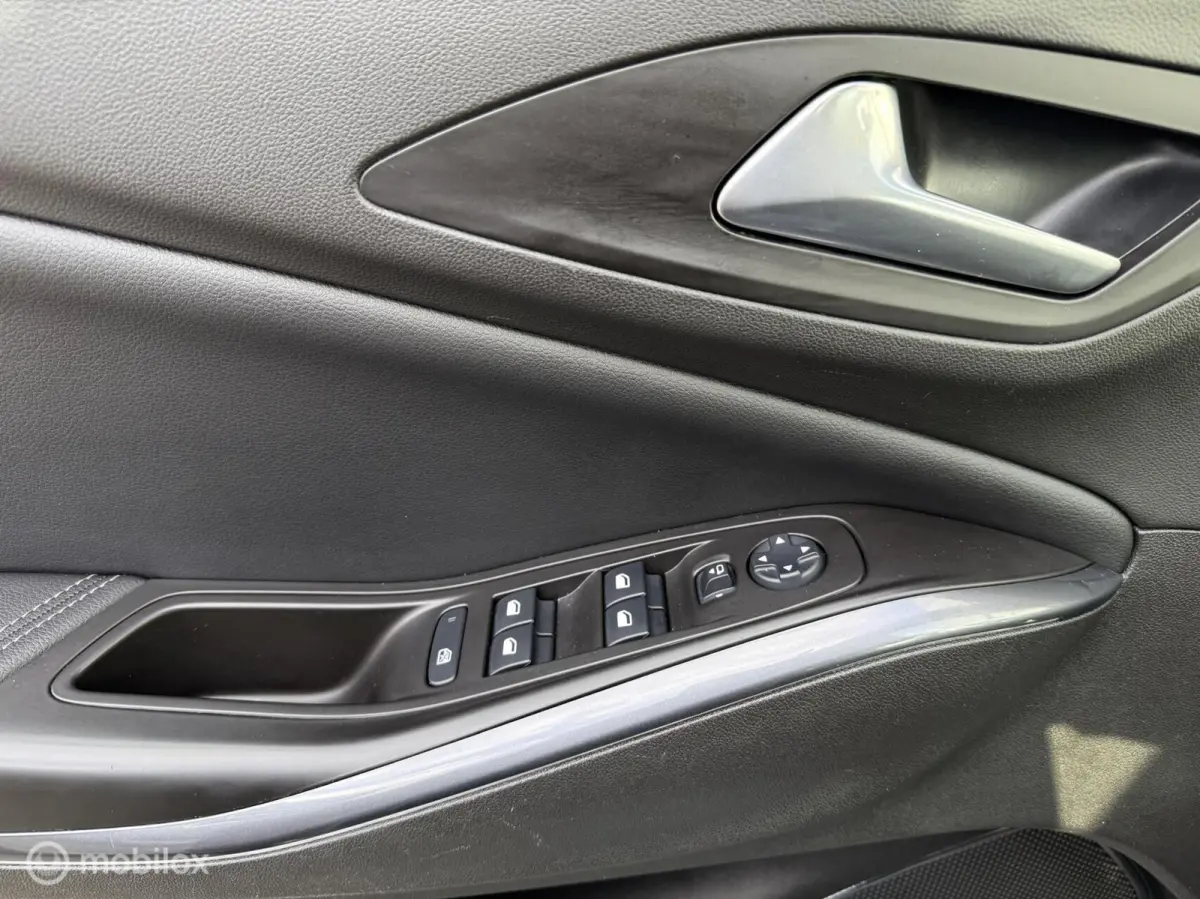 1.2 Turbo 120 Jaar Edition PANO AUTOMAAT APK