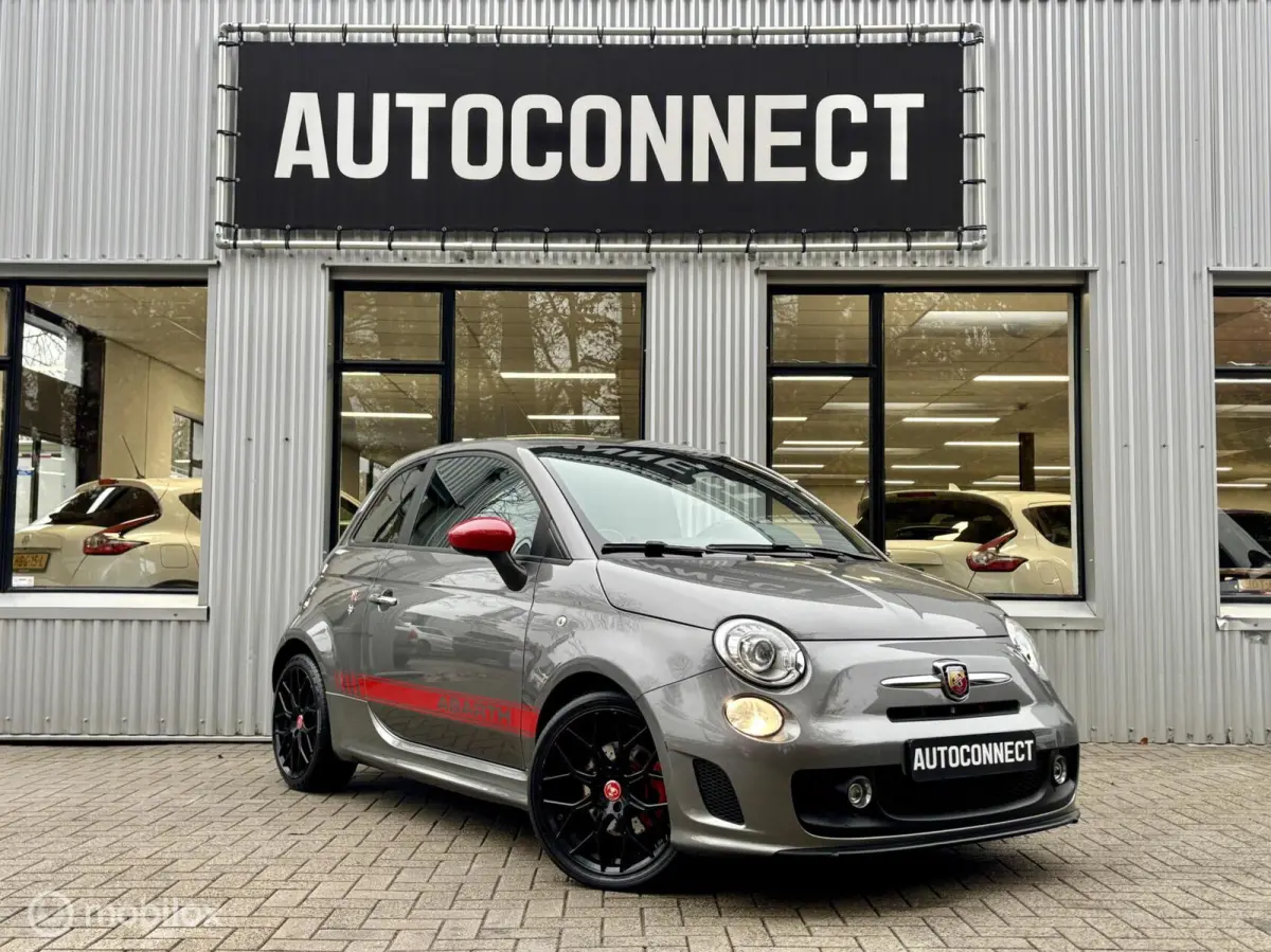 1.4 T-Jet Abarth 595. LEDER, XENON, AIRCO