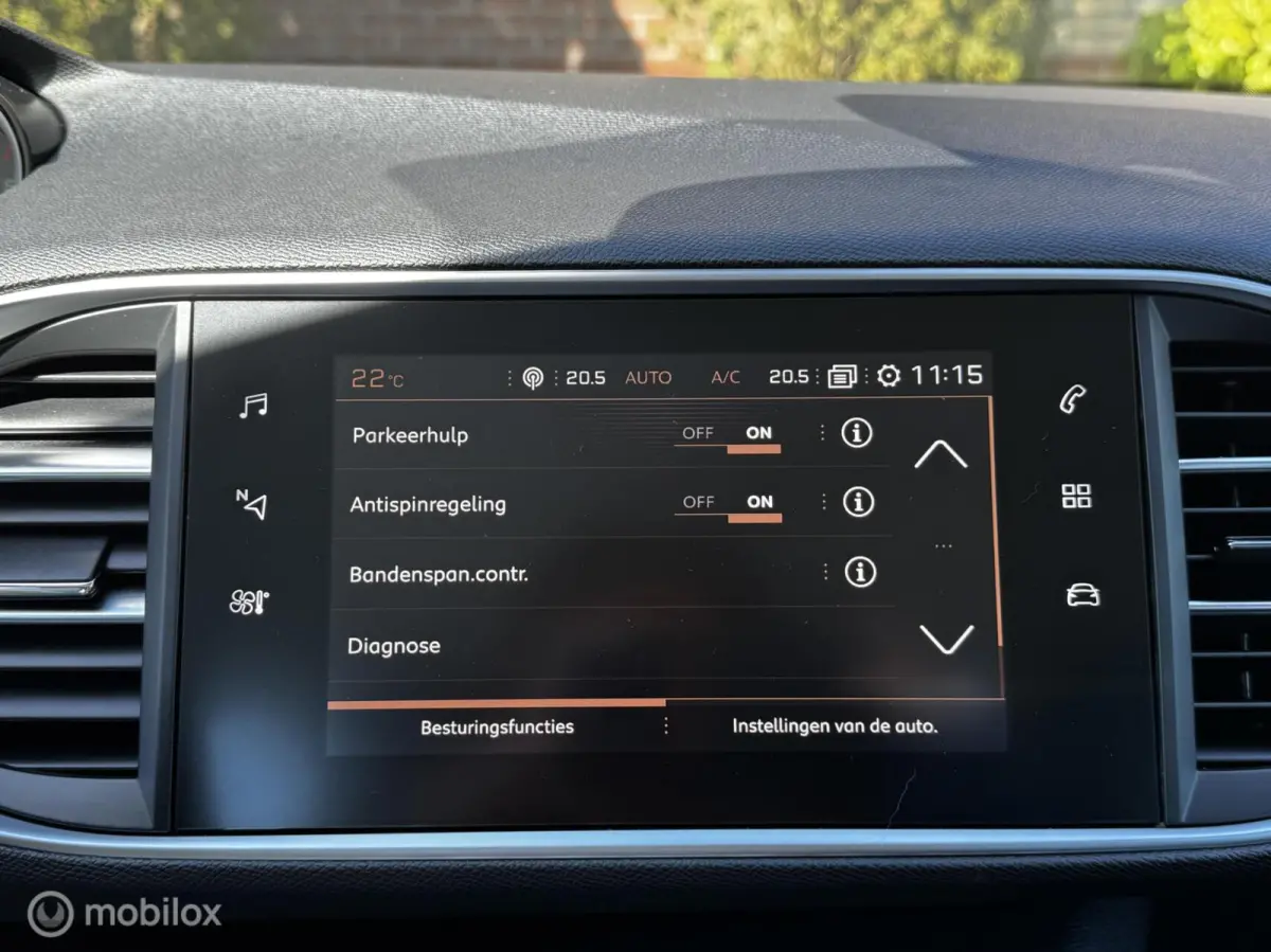 1.2 PureTech Allure AUT.*Cruise*Carplay*Clima*Navi*PDC