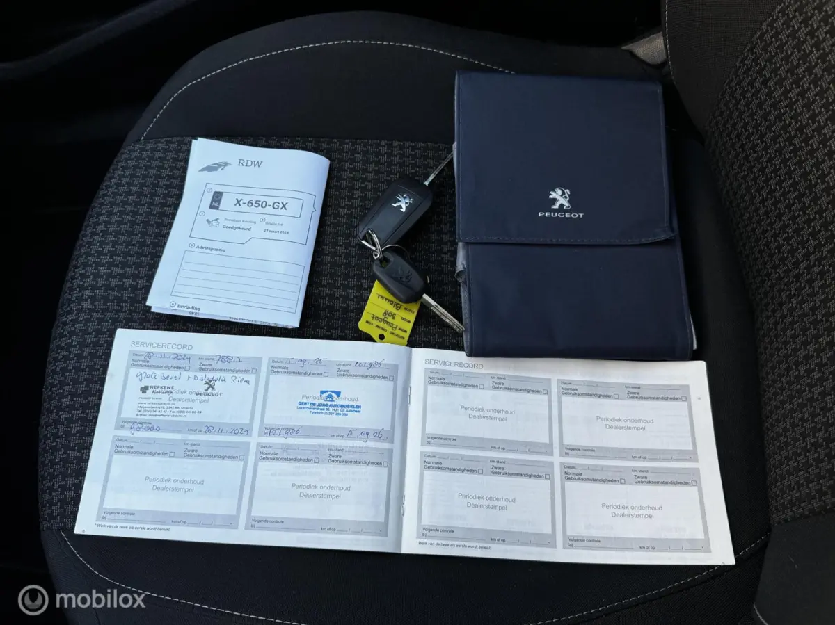 1.2 PureTech Allure AUT.*Cruise*Carplay*Clima*Navi*PDC
