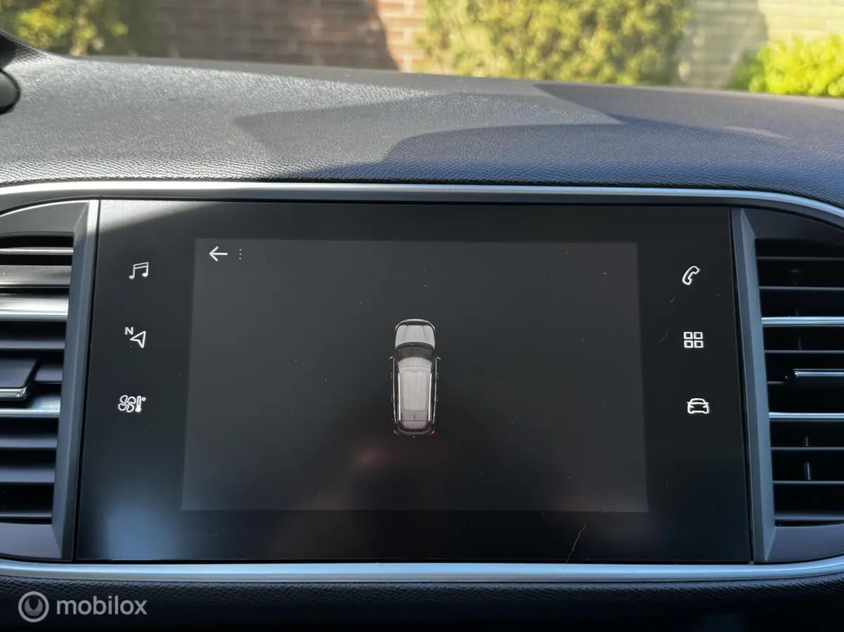1.2 PureTech Allure AUT.*Cruise*Carplay*Clima*Navi*PDC