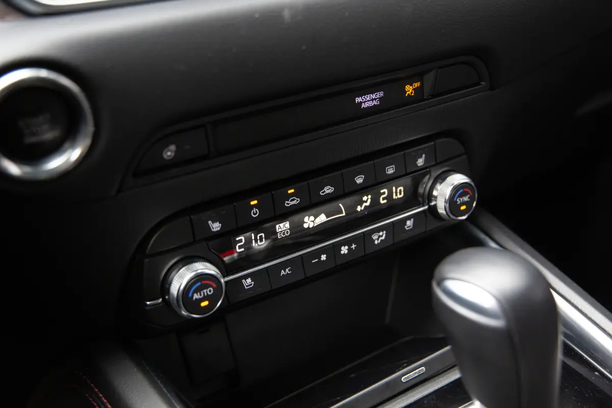 2.0 SkyActiv-G 165 Homura ,  Adaptieve Cruise, Bose, Head-up display, Stoelventilatie