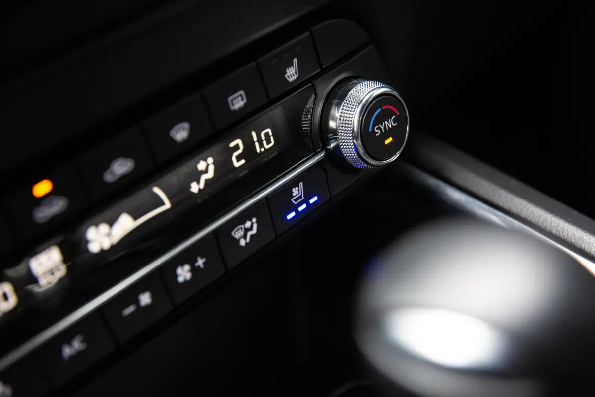 2.0 SkyActiv-G 165 Homura ,  Adaptieve Cruise, Bose, Head-up display, Stoelventilatie