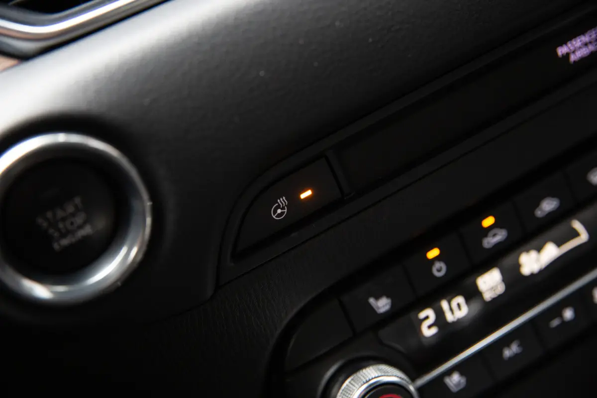 2.0 SkyActiv-G 165 Homura ,  Adaptieve Cruise, Bose, Head-up display, Stoelventilatie