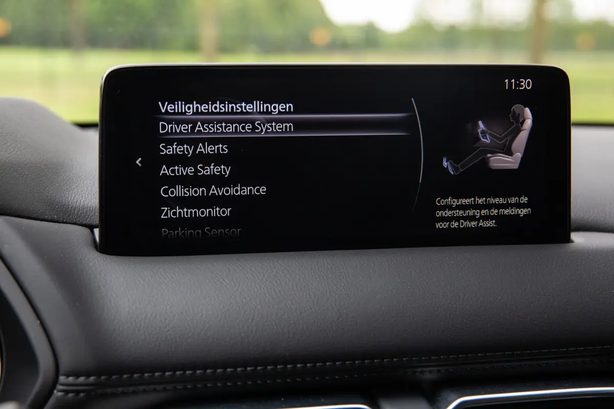 2.0 SkyActiv-G 165 Homura ,  Adaptieve Cruise, Bose, Head-up display, Stoelventilatie