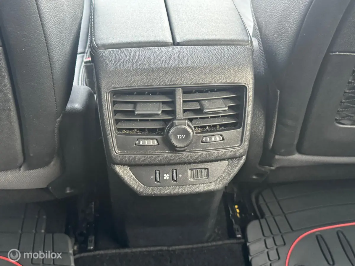 1.2 PureTech Allure Automaat 7Zits Navi Camera Leer