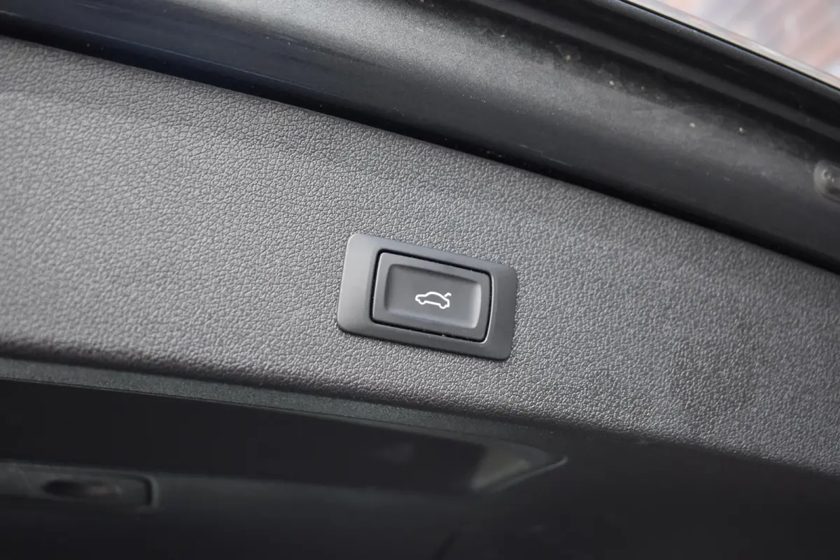 2.0 TFSI QUATTRO PANO S-LINE NAVI
