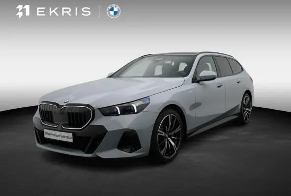 540d xDrive M Sportpakket Pro | Innovation Pack | Driving Assist Prof | Harman-Kardon | Panoramadak | 20"
