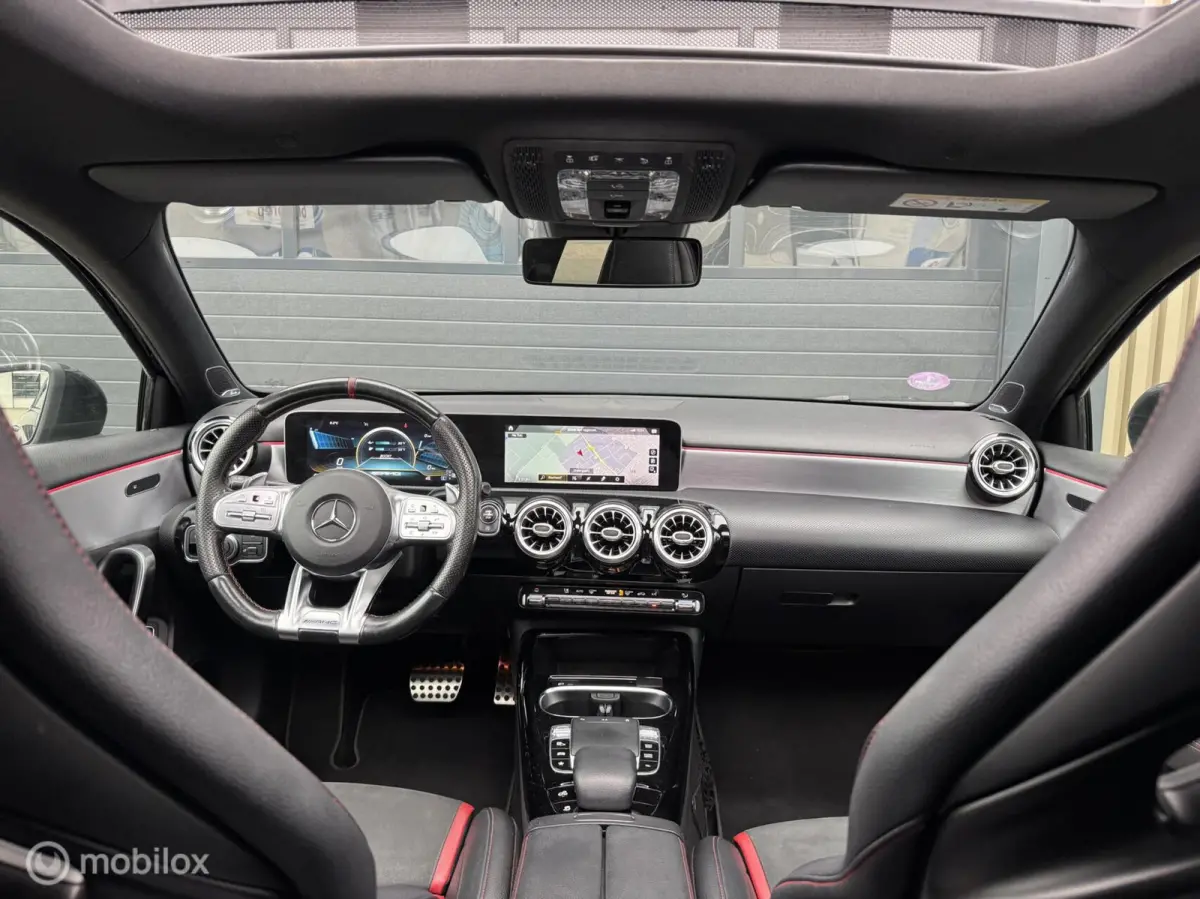 AMG 35 4MATIC Premium Plus | Kuip | Pano