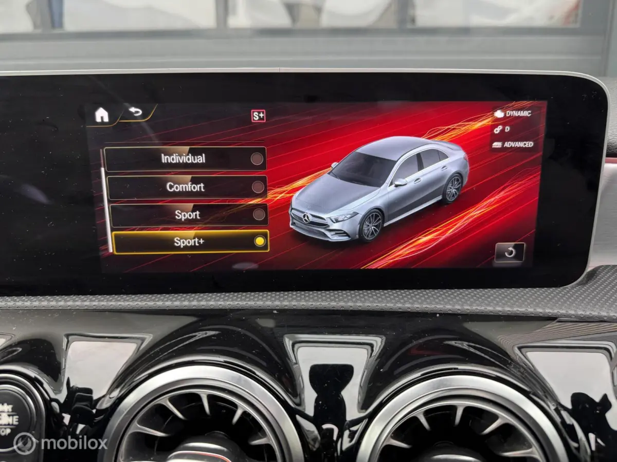 AMG 35 4MATIC Premium Plus | Kuip | Pano