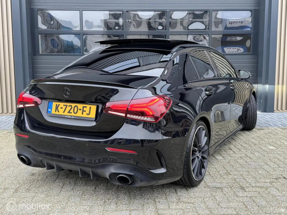 AMG 35 4MATIC Premium Plus | Kuip | Pano