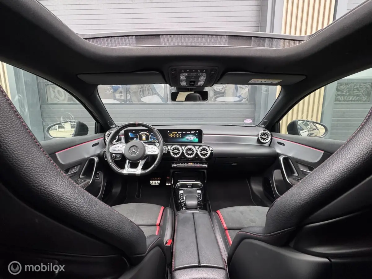 AMG 35 4MATIC Premium Plus | Kuip | Pano