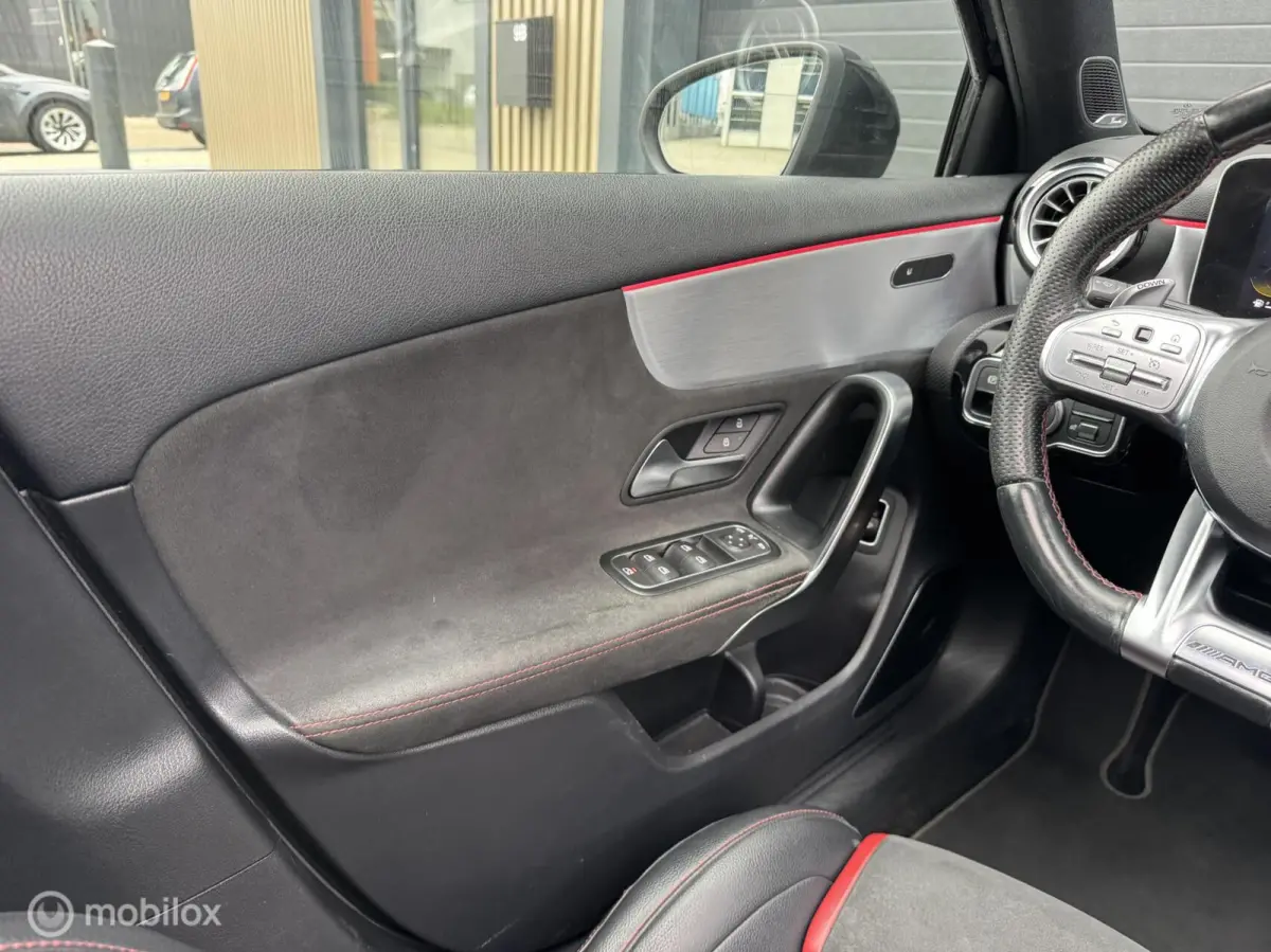 AMG 35 4MATIC Premium Plus | Kuip | Pano
