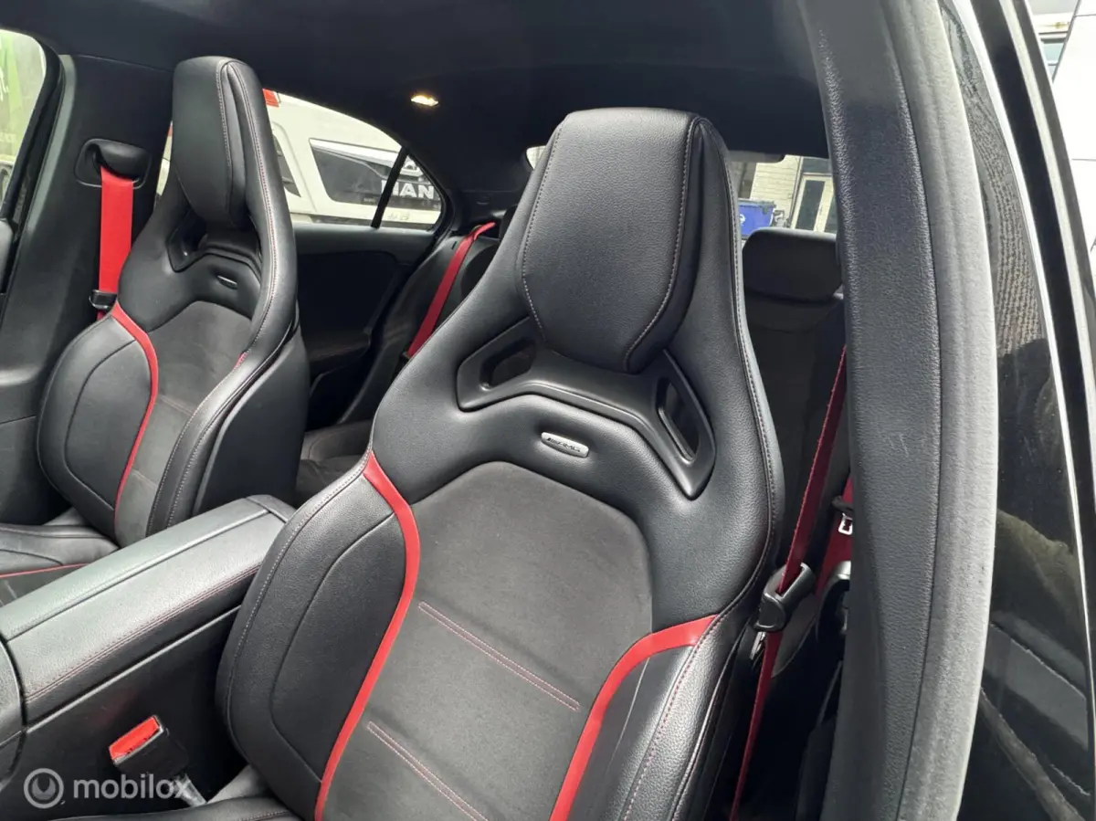 AMG 35 4MATIC Premium Plus | Kuip | Pano