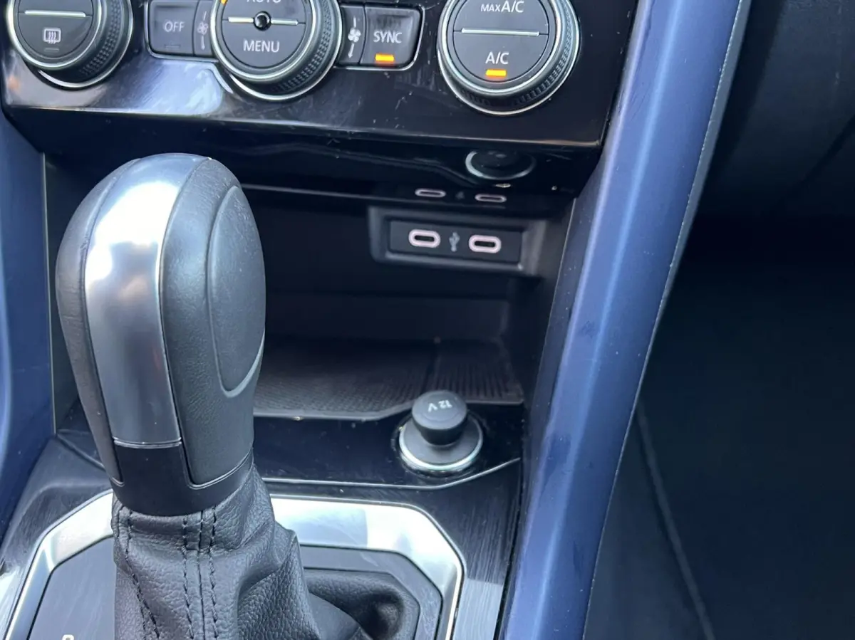 1.5 TSI Sport Business R