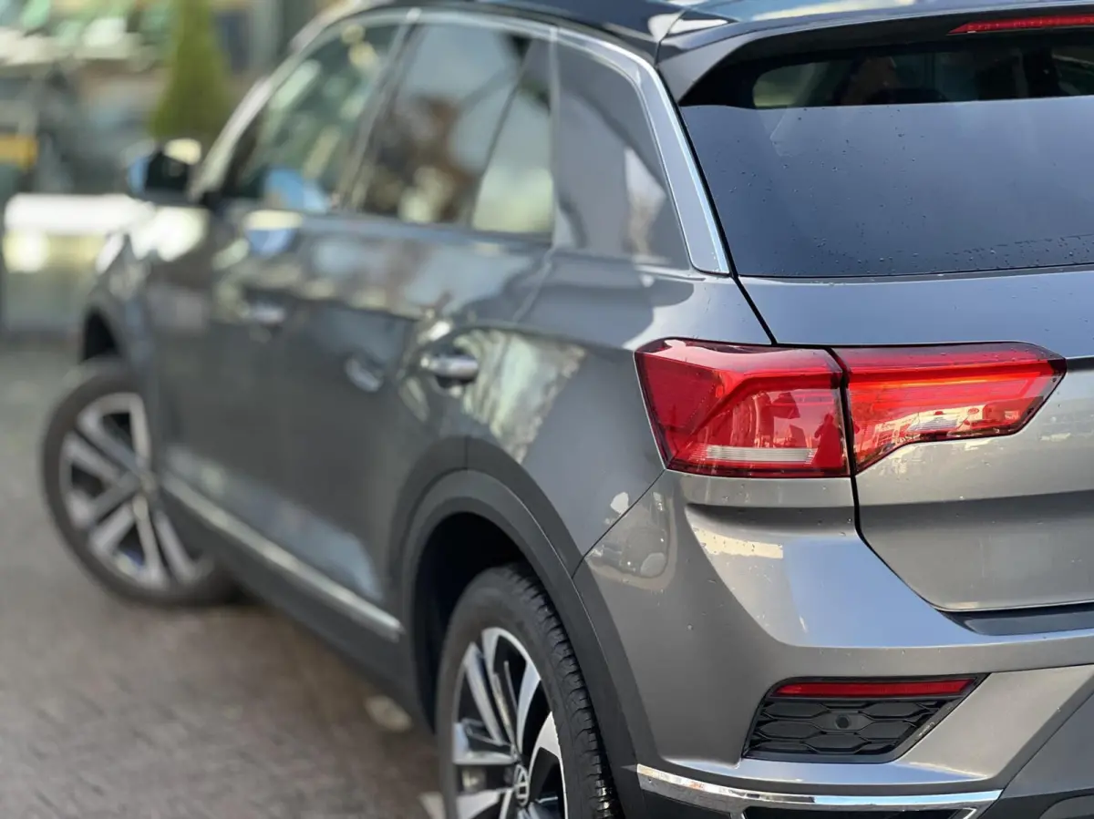 1.5 TSI Sport Business R