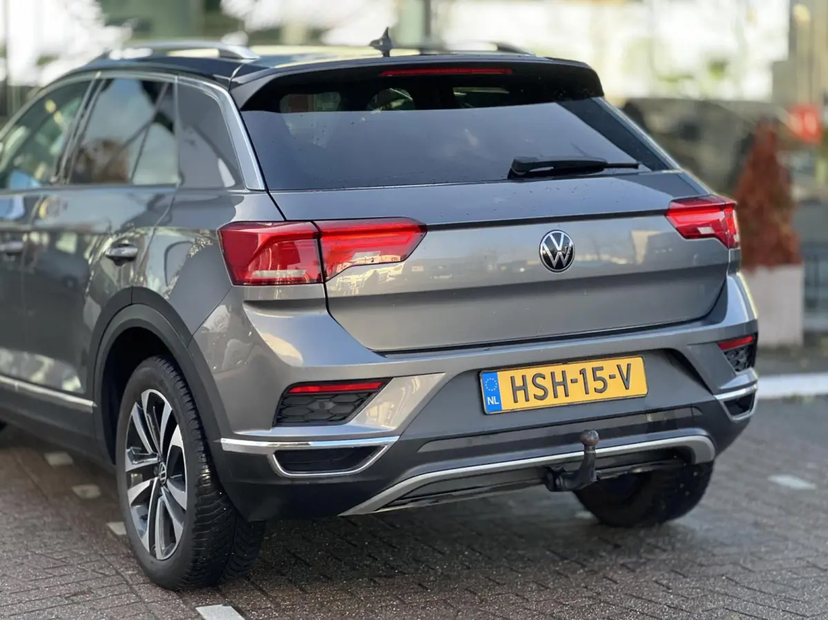 1.5 TSI Sport Business R