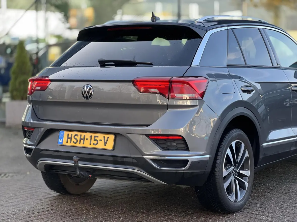1.5 TSI Sport Business R