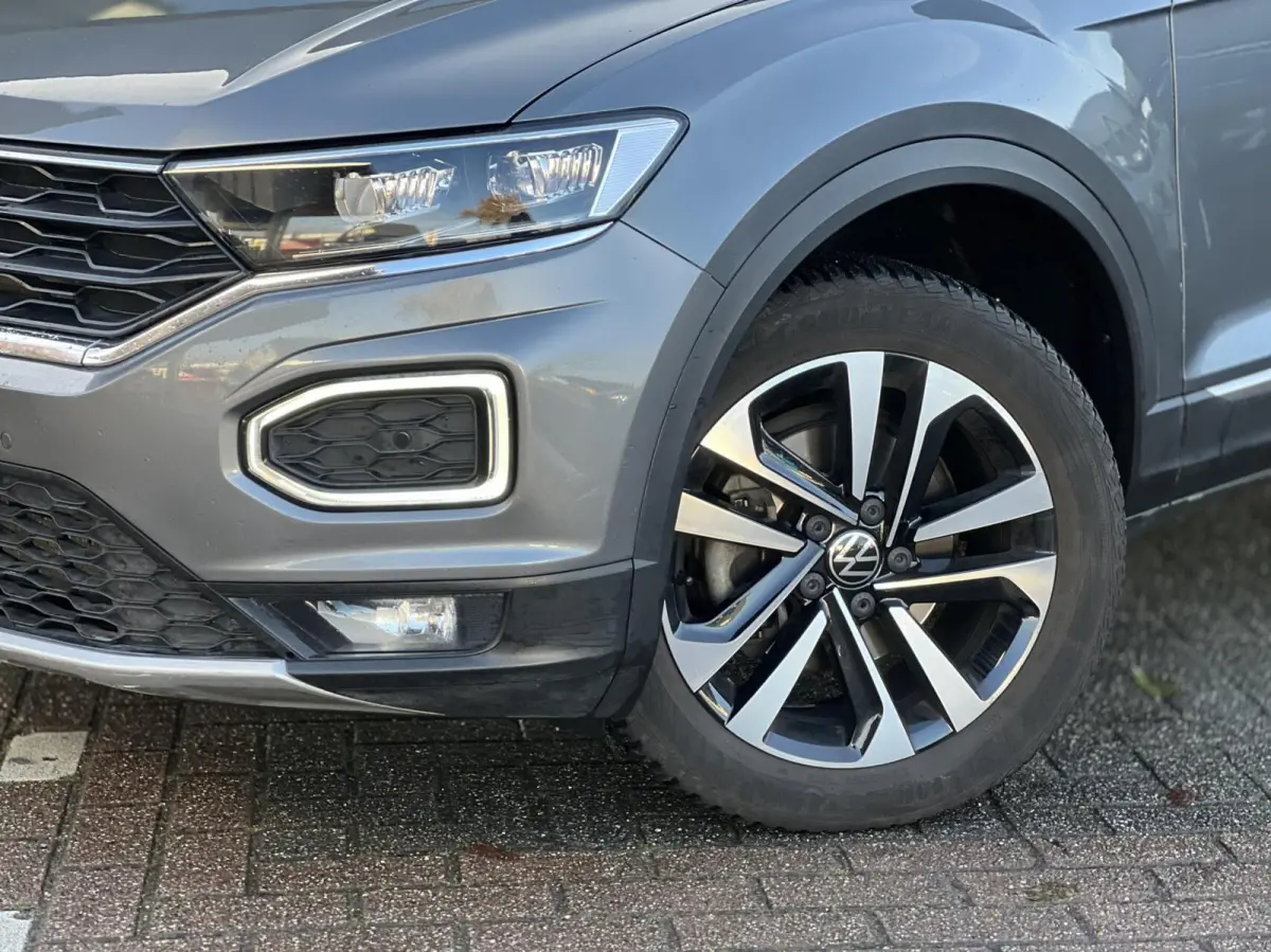 1.5 TSI Sport Business R