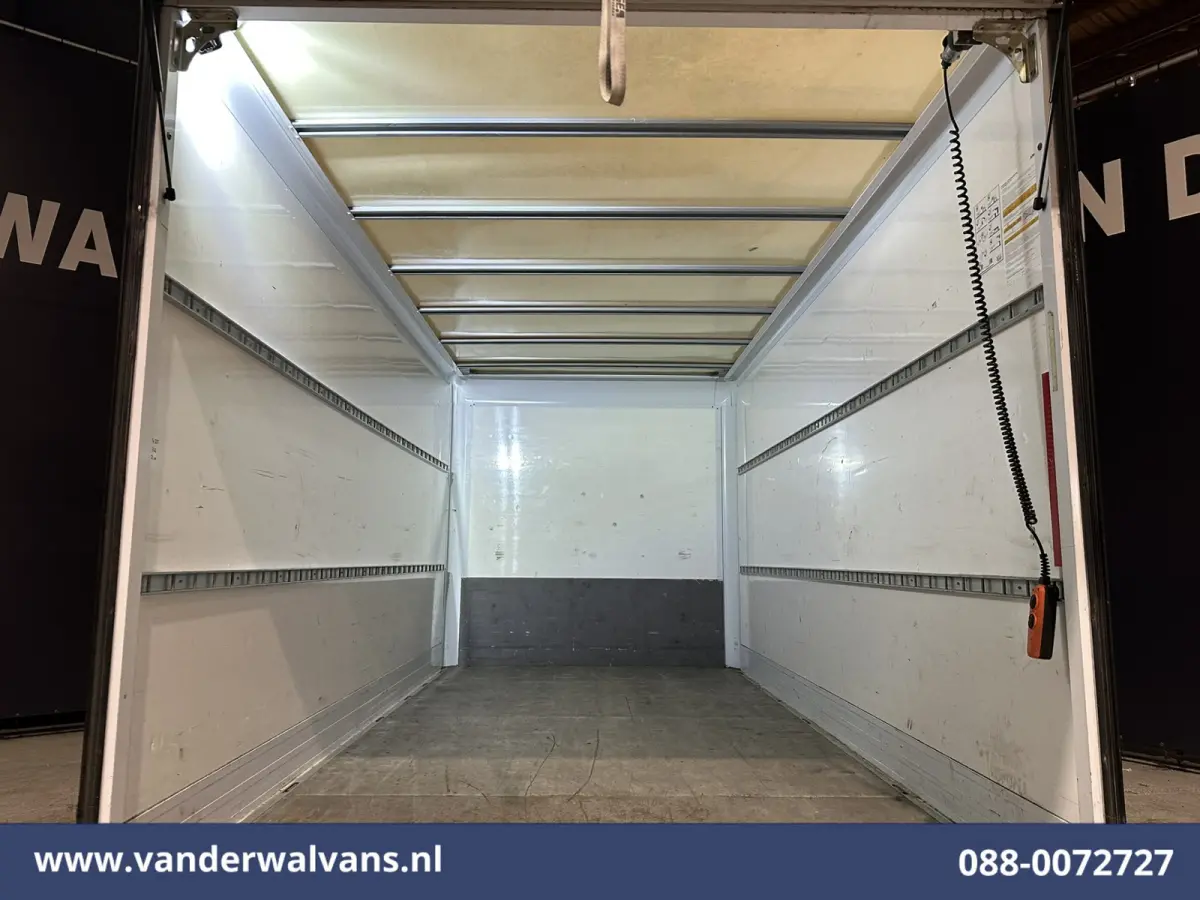 2.2 BlueHDi 141pk Bakwagen 435cm Lang Laadklep Euro6 Airco | 1085kg laadvermogen | Cruisecontrol Bijrijdersbank