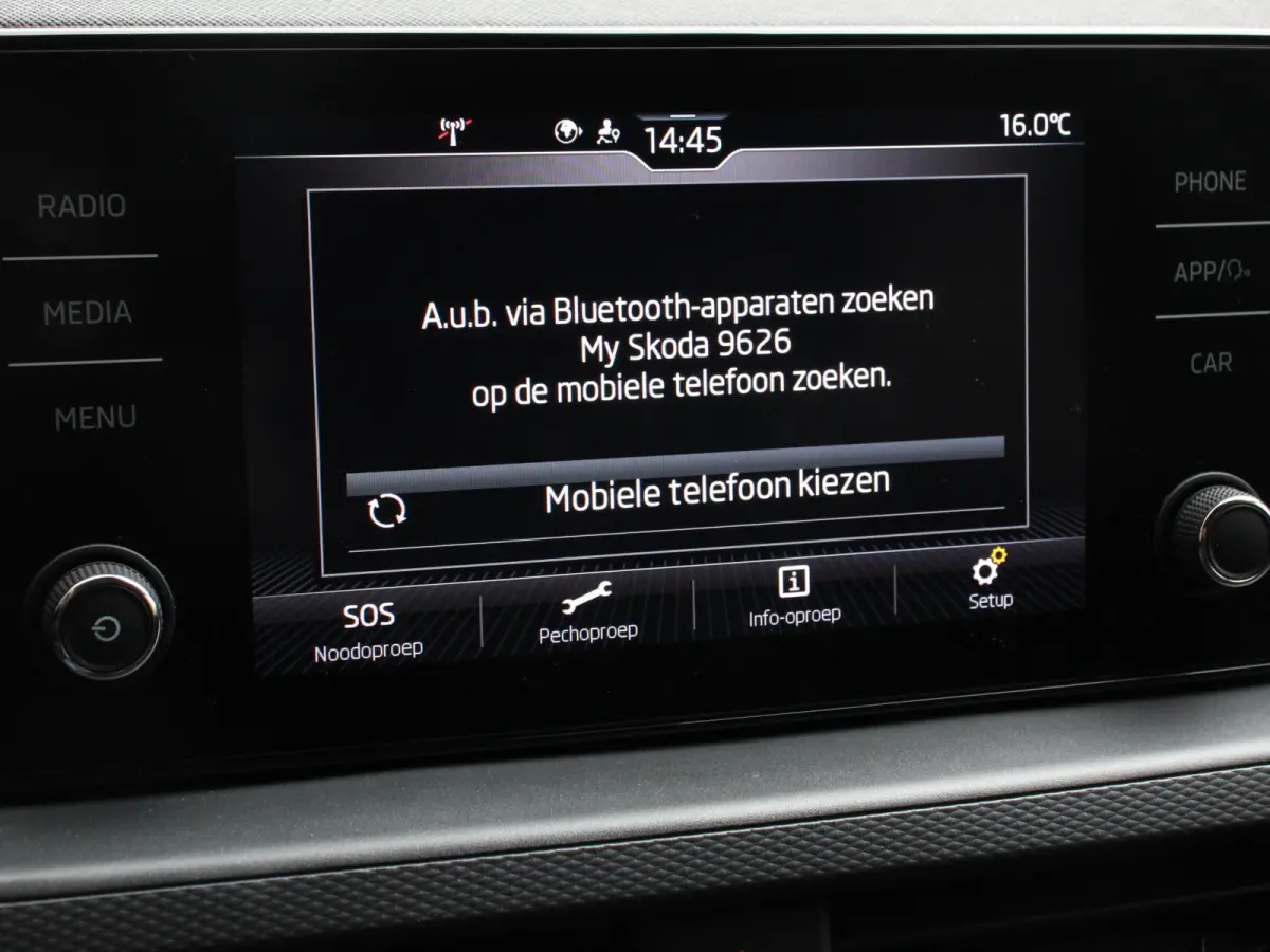 1.0 TSI 110pk DSG Dynamic Navigatie Lane Assist Adaptive Cruise Control Camera Stoelverwarming