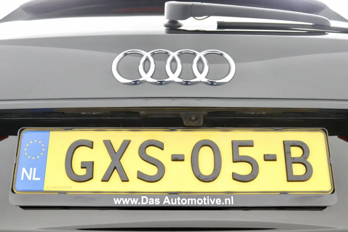 55 TFSI e quattro Competition S-Line zwart