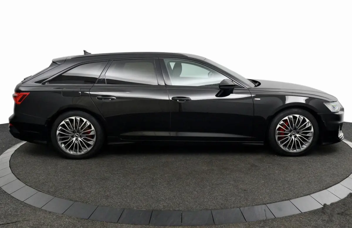 55 TFSI e quattro Competition S-Line zwart