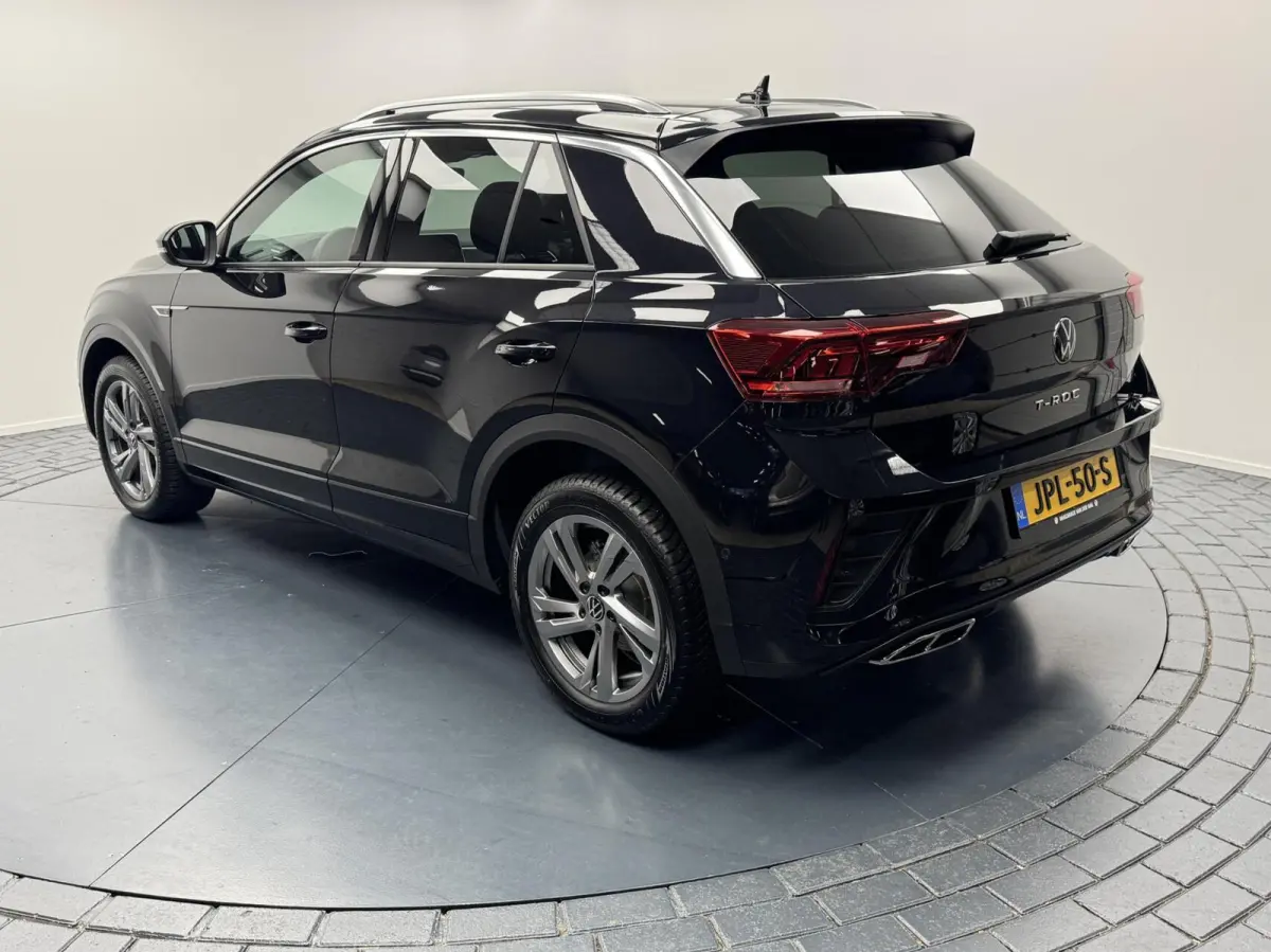1.5 TSI DSG R-Line Afn.Trekhaak-Navigatie-Adapt.Cr.contr-Clima-Carplay-Camera-Virtual-Parkeersensoren-Lm17''velgen