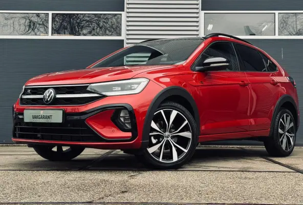 1.0 TSI R-Line |Camera |Virtual display |IQ Light |Keyless |Stoelverw. |ACC