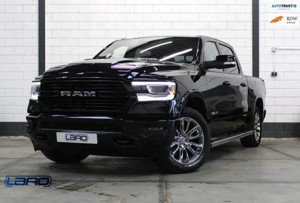 1500 5.7 V8 4x4 Crew Cab Laramie | 12" Scherm Prins Leder Alpine Camera Keyless CarPlay