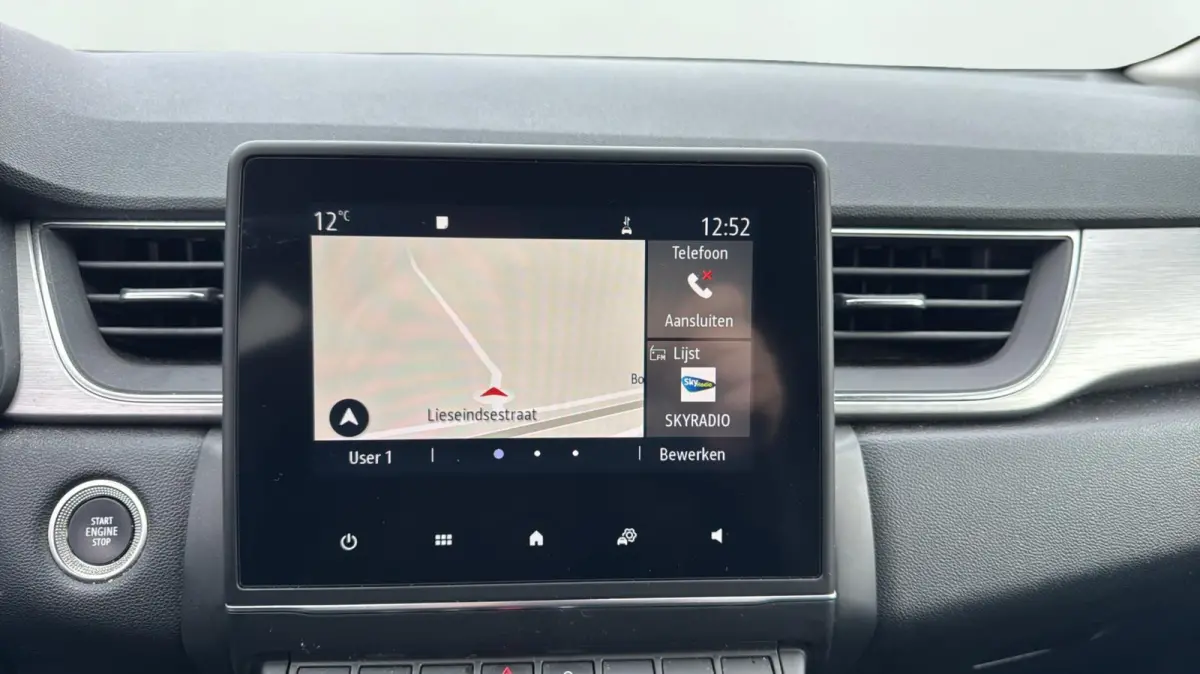 1.0 TCe 100 Intens CARPLAY HALF LEDER CLIMAAT CONTROL PARKEERSENSOREN NW MODEL